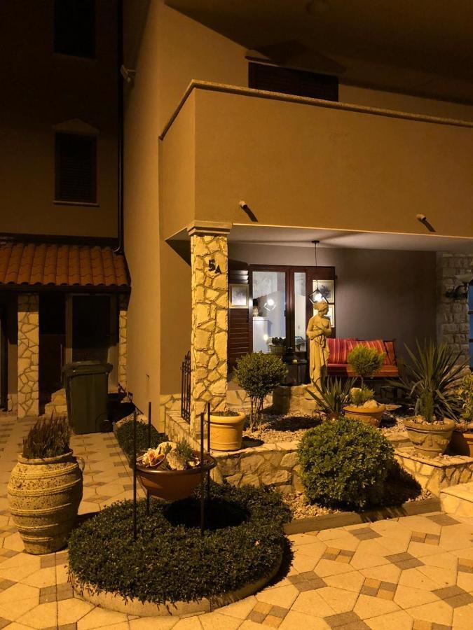 Casa Perla Holidays Jurasi Buitenkant foto